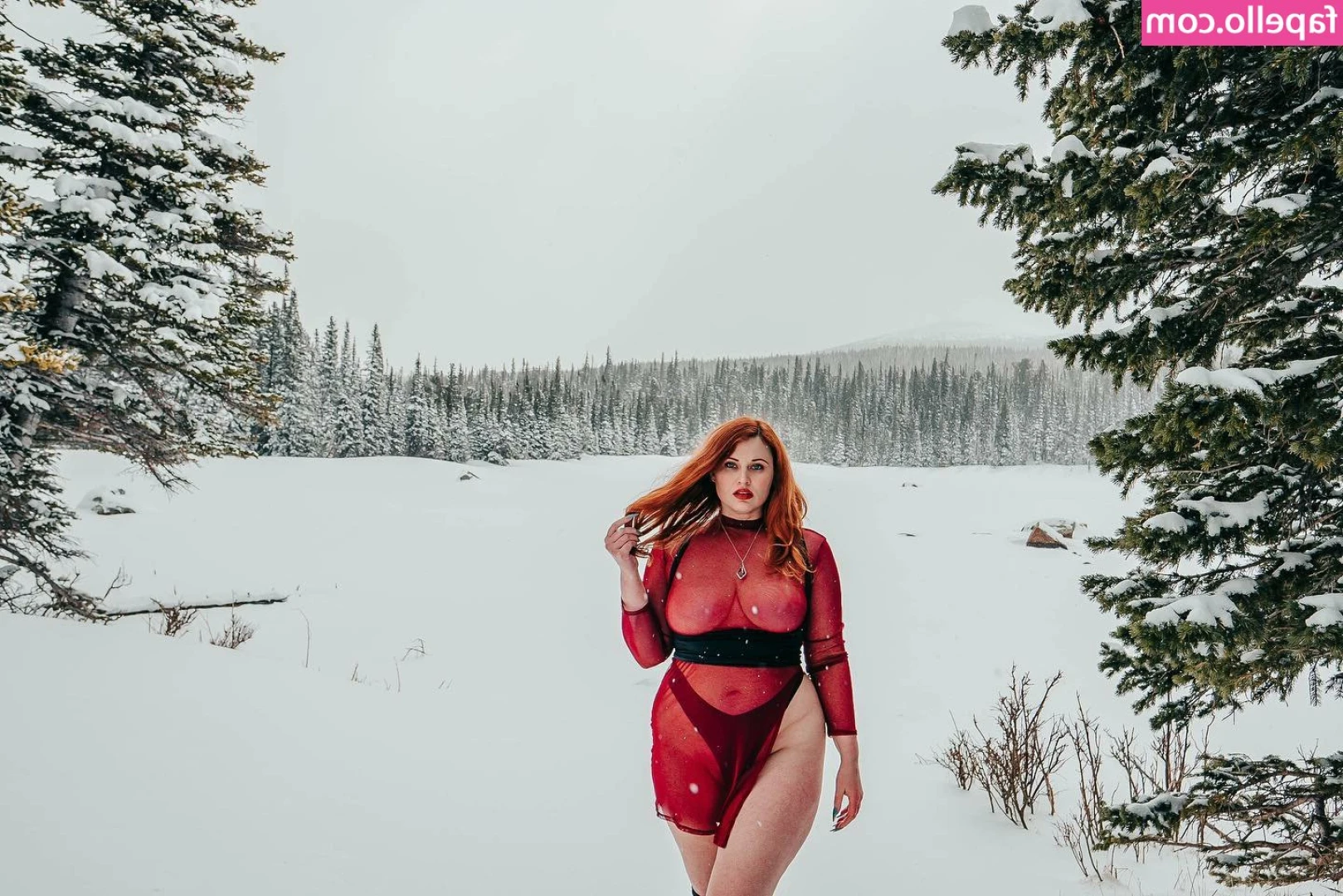 Beth Ballman [ beth-ballman ] - Love ridding cock  Who loves watching my tits slowly bounce in this