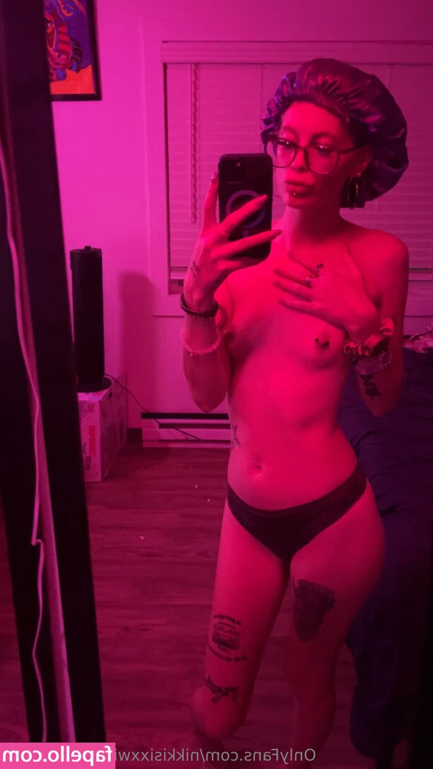 nikkisixxwiththebassbitc - follow me to see more    mililgimenez   sexting   custom video  