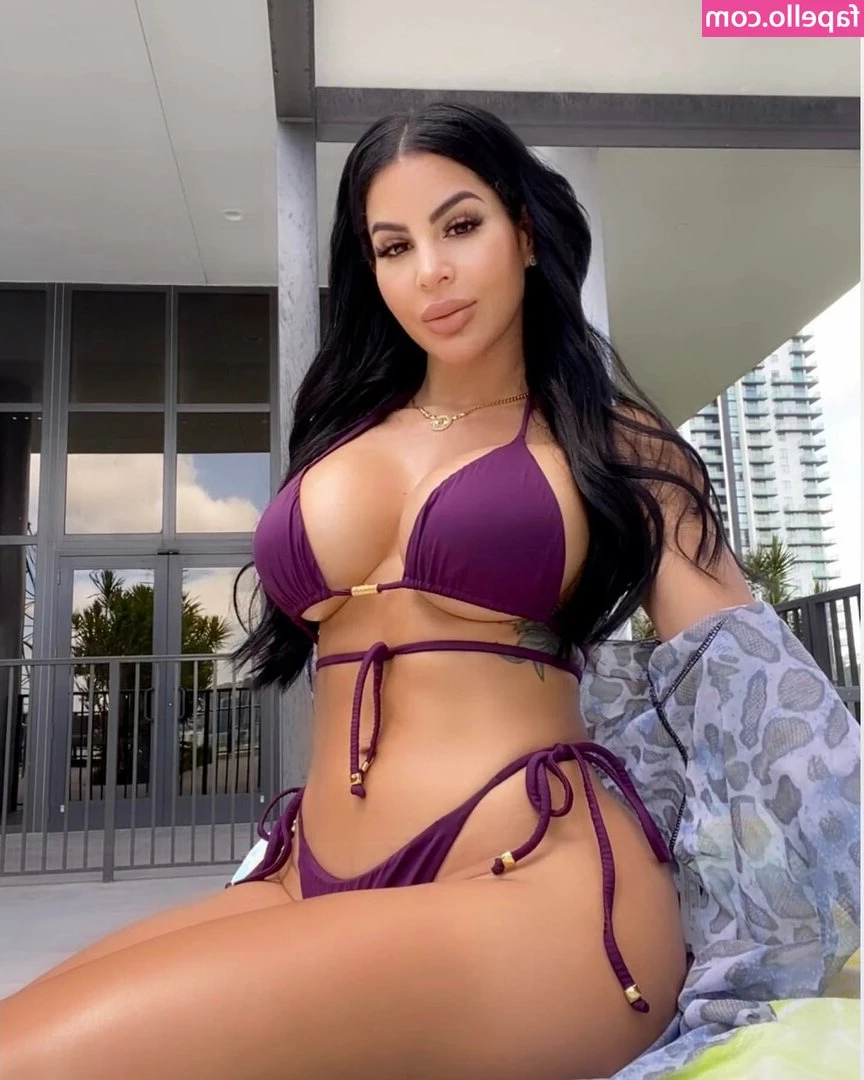 Yadydiva - Wanna get naughty