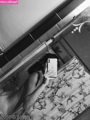 Maddy Mahmoudi [ maddy-mahmoudi ] - Her NATURAL BREAST turned me on so quickly. 🍒 The way SHE LICKED