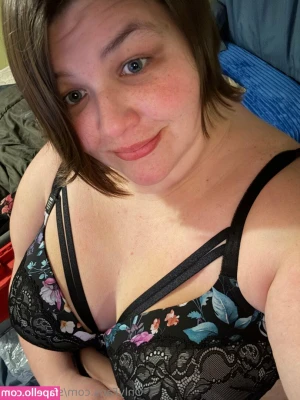 skyebabi21 - You know we’re a cheeky pair, check your inbox 📥🤩 🍑🍑