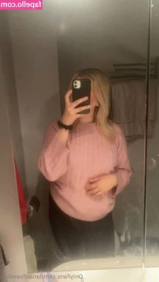 lanaofswedens - come kiss on my titties 🍼❤️
