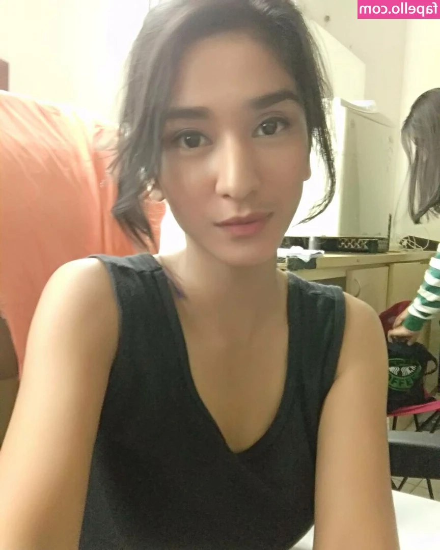 Fanny Ghassani [ fanny-ghassani ] - Hi  I m going to post tomorrow  be ready