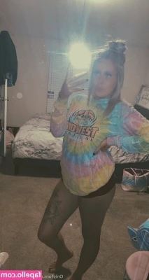 gorgeous_selfff [ gorgeous-selfff ] - Someone dom me