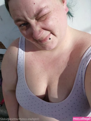 thatthickchick62 - what u see before we take turns sitting on ur face 💦 w/ @gothbaabby