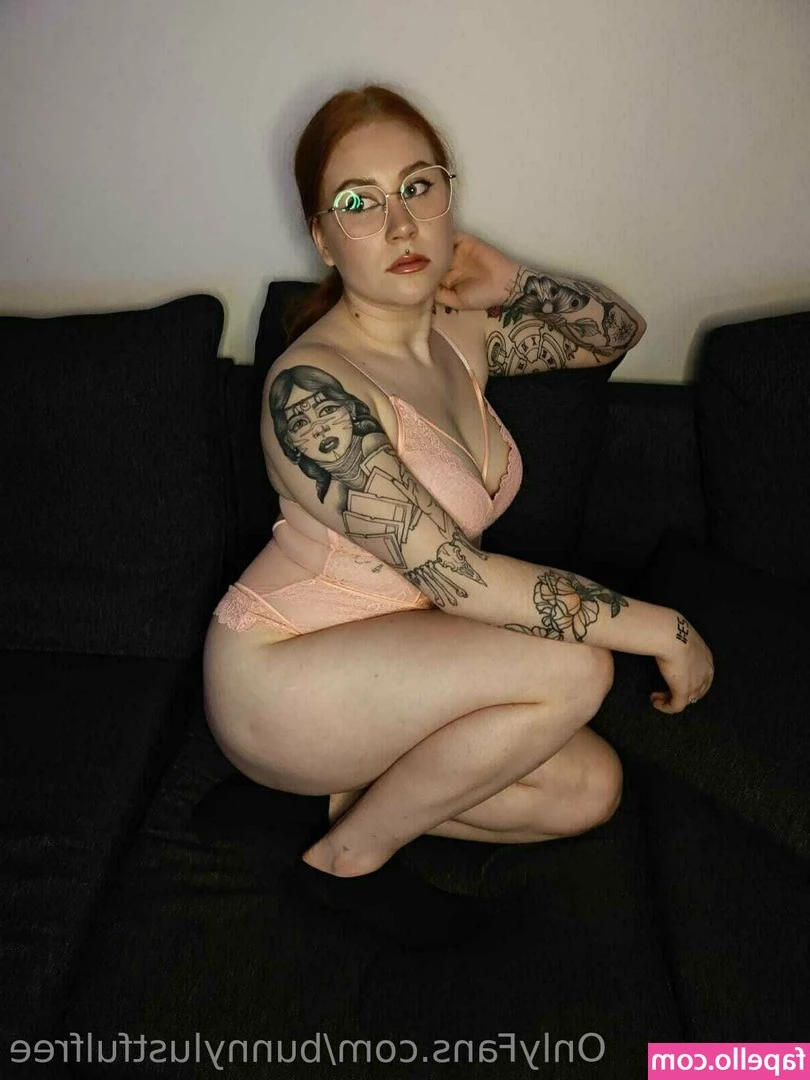 bunnylustfulfree - Jinx turns me on so much I know y all used to my dominant side but