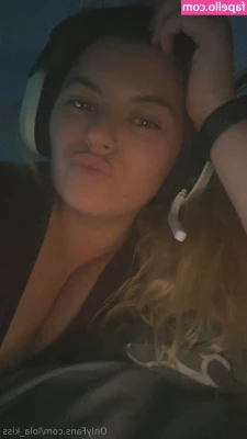 lola_kiss [ lola-kiss ] - Bend me over? ♥️