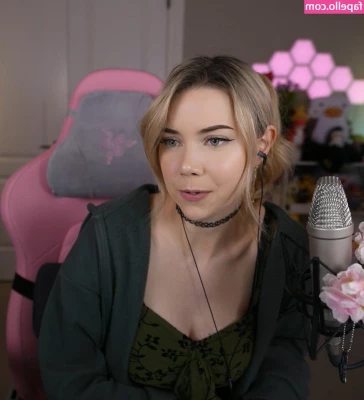 Dizzykitten - It was such a nice weekend   NEW CONTENT is preparing for you guys