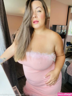 gabbyfox - Early morning fucking with a butt plug 💎