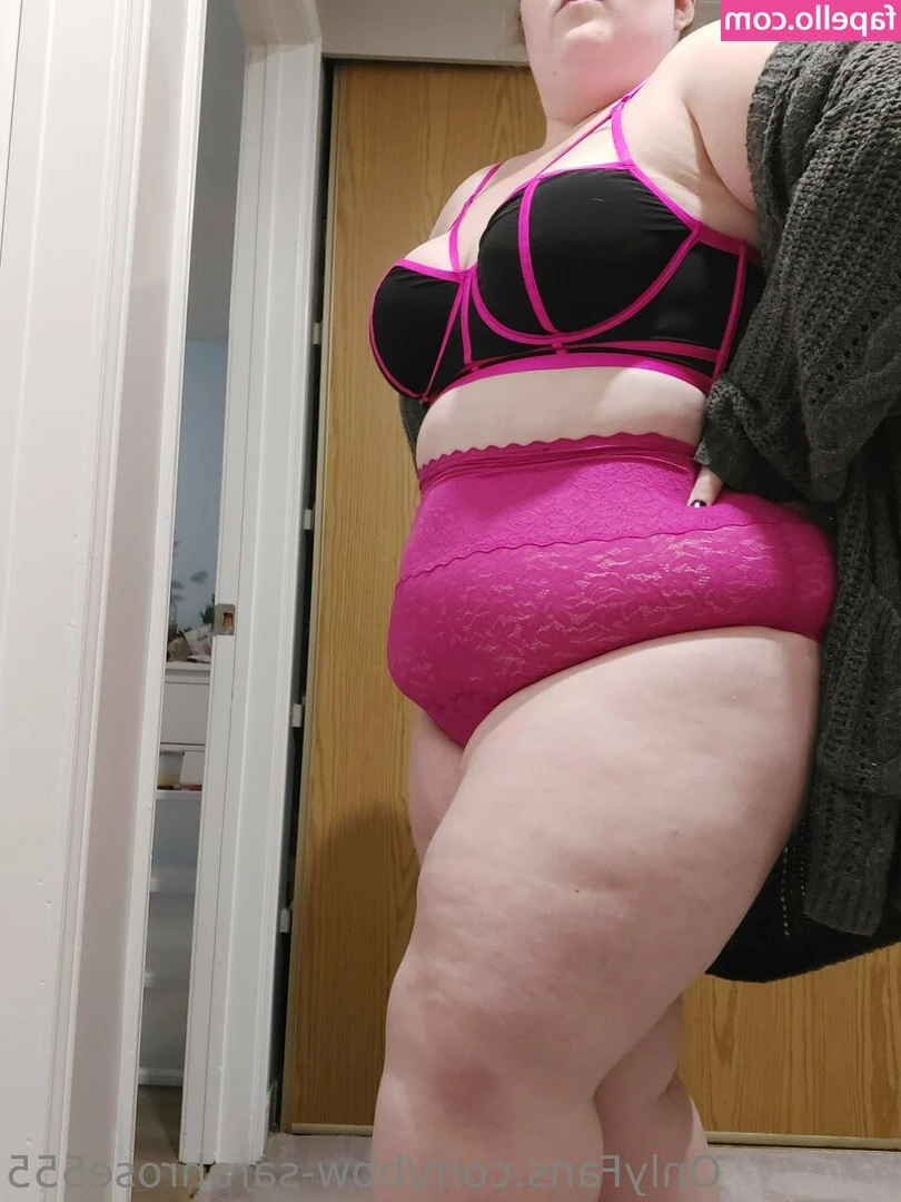 bbw-sarahrose555 - Guys my Instagram just got deleted 😭😭 I am totally