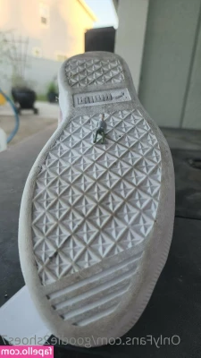 goodie2shoes7 - Pull up my dress and fuck men from behind 😩