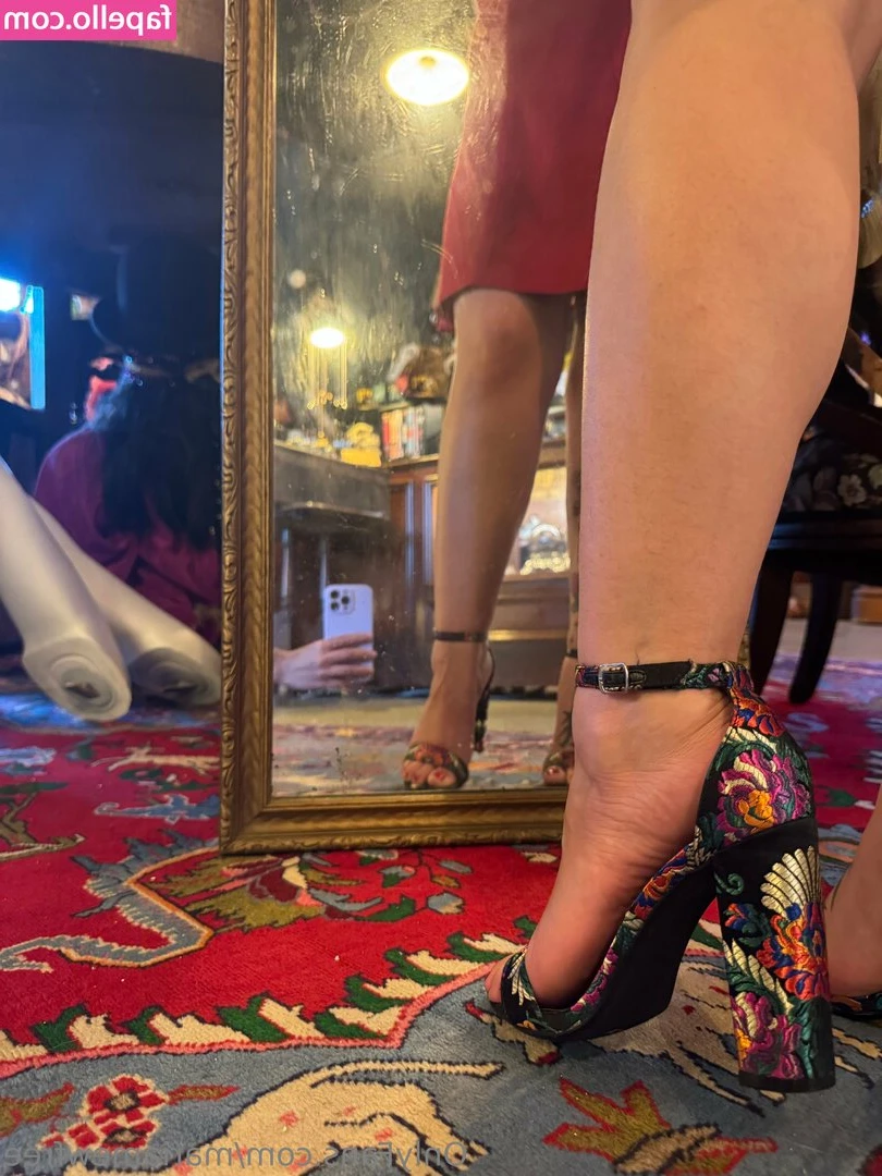 mariamewfree - I just posted my “amazon wishlist” a few of you have asked for it