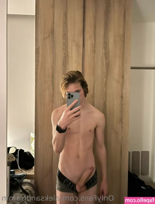aleksandrramm - Hey DOLBEAR HOPE YOUR READY FOR Me TO SUCK YOur COCK