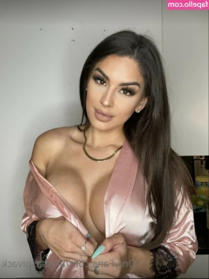 Alyssa Spivack [ alyssa-spivack ] - Mañana sábado directo a las 19h!!!!!