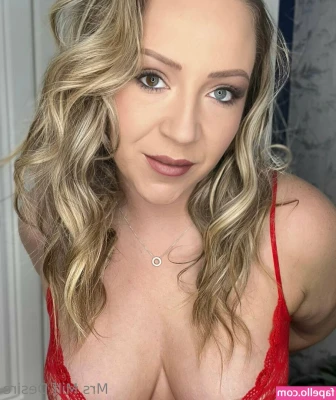 nicolebond - it's monday again!!! so we finally have a new reBILL ON video