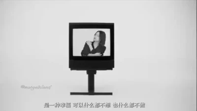 Margot Robbie [ margot-robbie ] - Happy squirting sunday