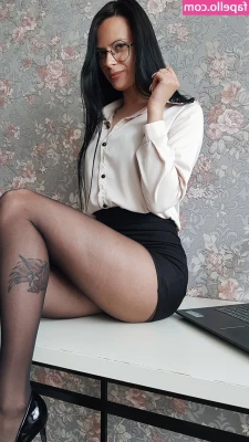 kar.kotskaya [ kar-kotskaya ] - Dm either of us on twitter