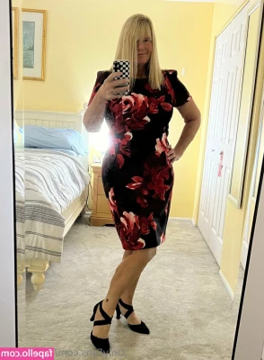 martiangirl - I’m needing someone to help curl my toes today!