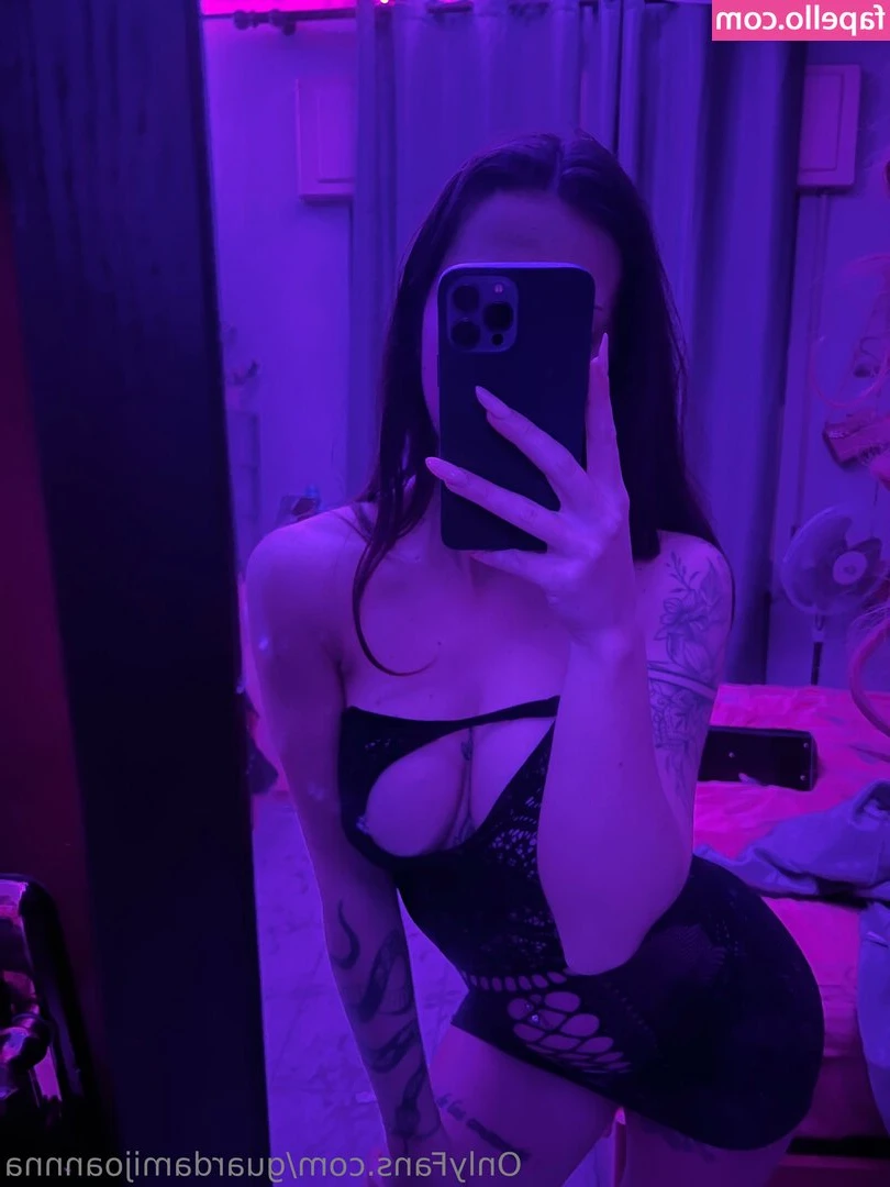 guardamijoannna - Should I get more of these strappy harnesses? 💜