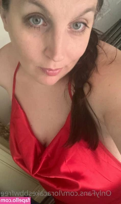 loracakesbbwfree - Lets swim baby 🥰