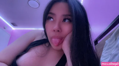 Cryingmayonnais - 😈 what about to happen here