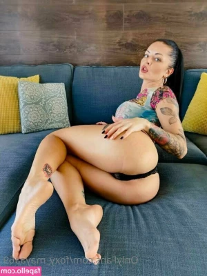 foxy_mayaa69 [ foxy-mayaa69 ] - Muah muah can't touch this