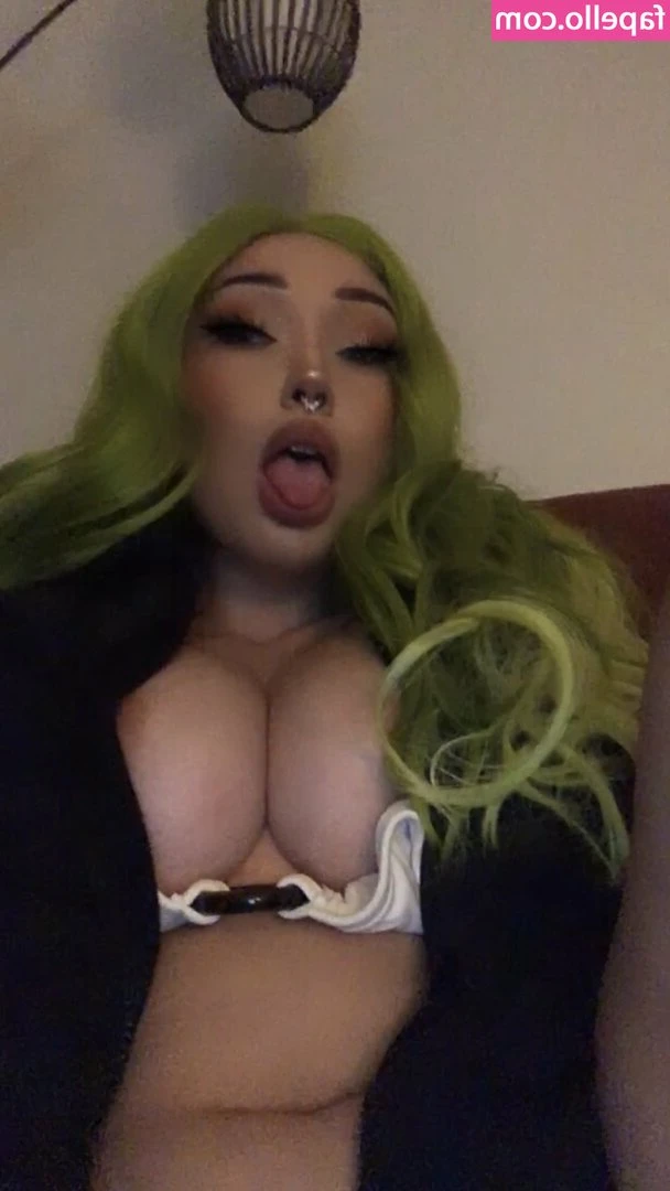 ulildevil - If you need a little Monday pick me up I’m here to help 😋😇