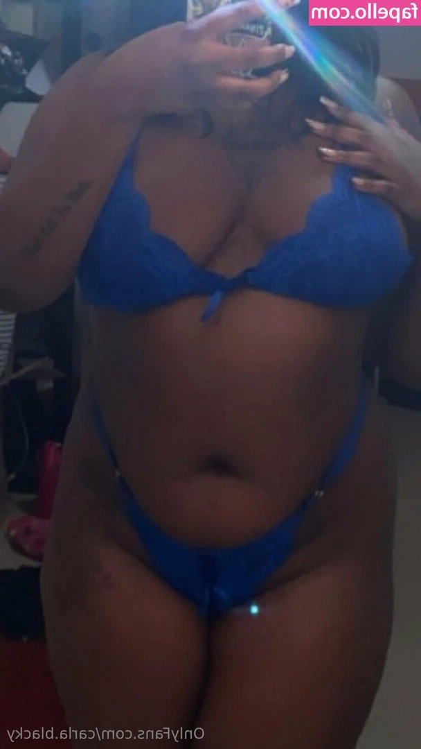 ebony_sau [ ebony-sau ] - Morning!  My strawberries would be better with your cream :)
