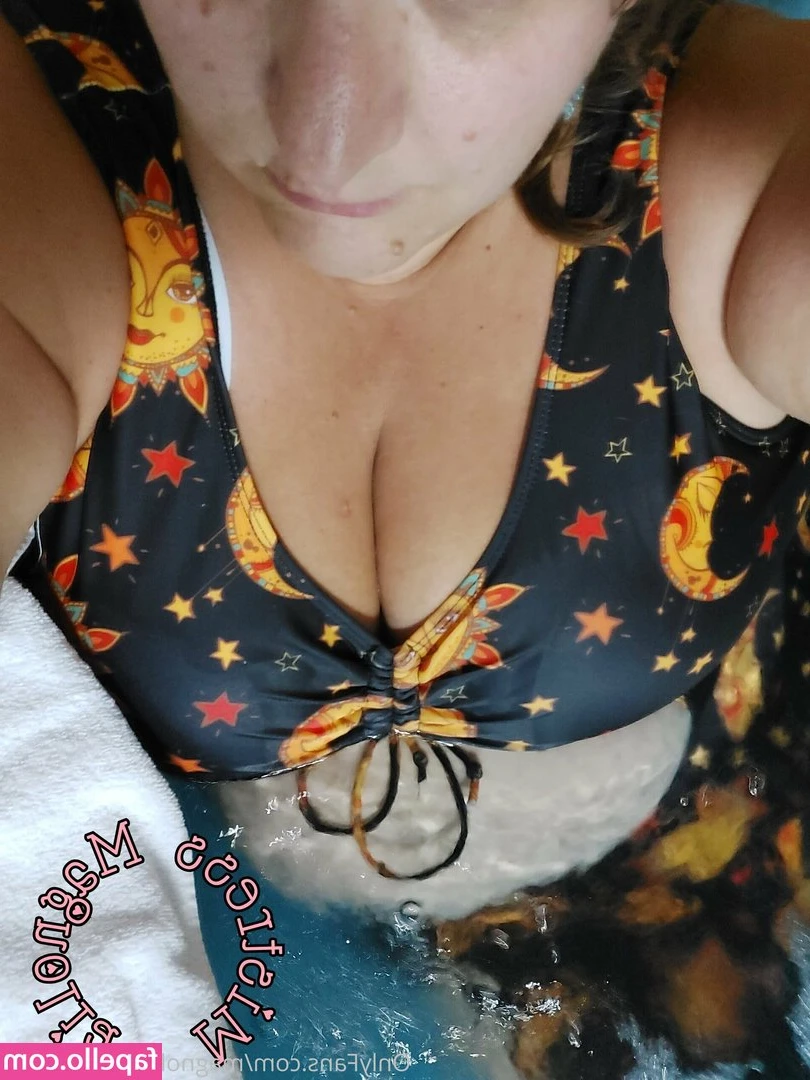 magnoliablooms1603 - What’s some content you all would like to see?? I’ve never asked