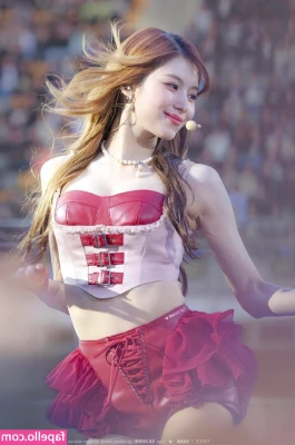 Minatozaki Sana [ minatozaki-sana ] - Photo dump 🥰💞