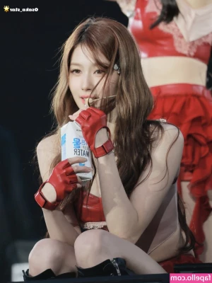 Minatozaki Sana [ minatozaki-sana ] - Stream started at 05 29 2024 01 01 am