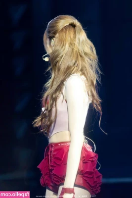 Minatozaki Sana [ minatozaki-sana ] - Who's excited for the weekend?!!?! 💕
