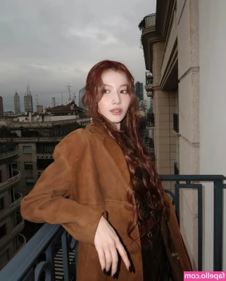 Minatozaki Sana [ minatozaki-sana ] - For some times now u know that I have personal connection with