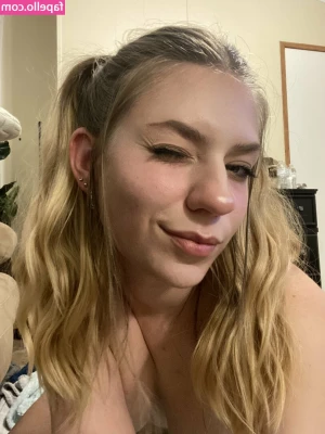 Horny_honeyy [ horny-honeyy ] - Hi good morning ☀️ another day of being perfect and spoiled