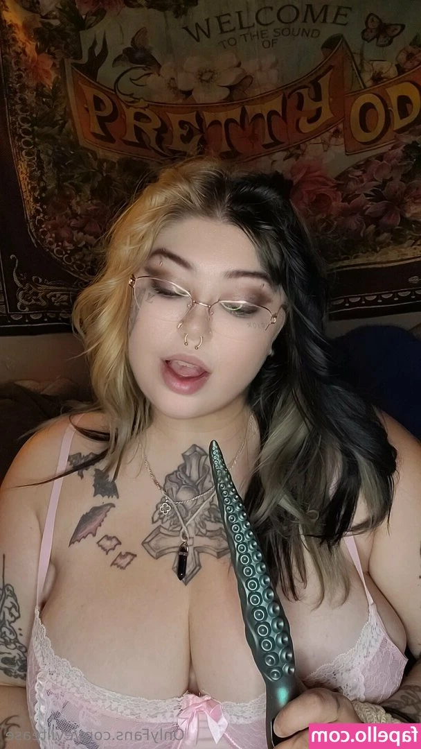 eviltease - I'm excited for tonight's live!! 😈