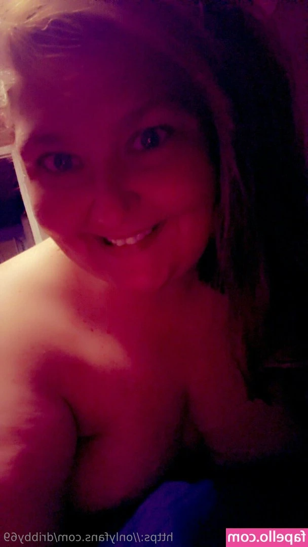 dribby69 - Propbably one of the last nudes in this house 😩  life update 🫶