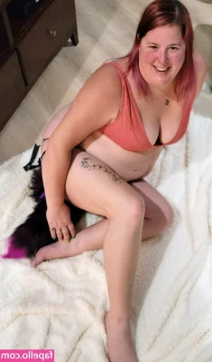rckyshow - pov i text u updates as i get ready for our valentine's plans