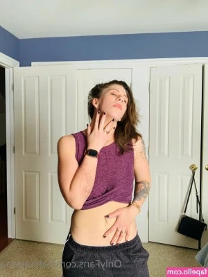 cahiraoona - Hey BB...stop in and say hi 😘