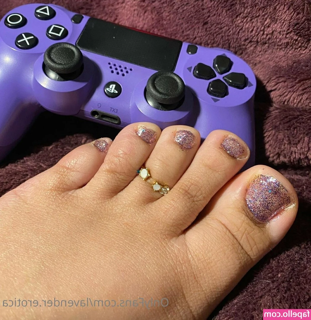 lavender.erotica [ lavender-erotica ] - Nail day!
