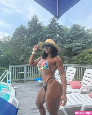Elisangela Welburn [ elisangela-welburn ] - I hope youre not sick of these yet.. I felt so sexy in this outfit