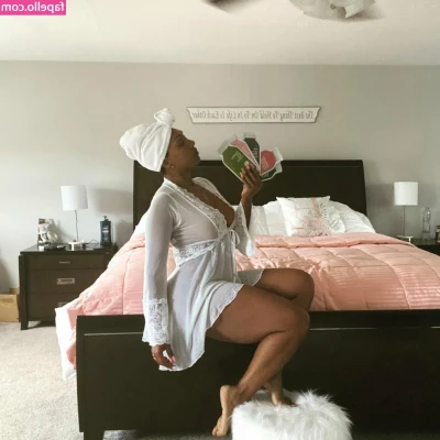 Elisangela Welburn [ elisangela-welburn ] - 🟢 Yes Please! 🟢  🔊 Be a VIP, undress me and take care of