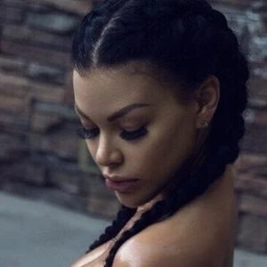 freelearalove
