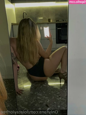 lolataylorfree - Your hands will know exactly where to go and it will makes my heart