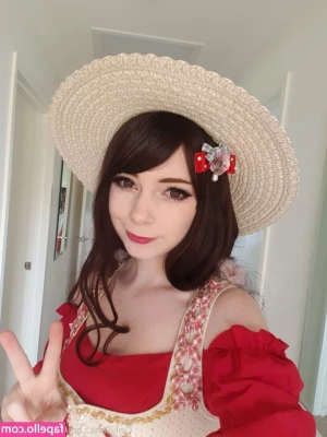 elefire_the_elf [ elefire-the-elf ] - do you like this view of my tits? xx