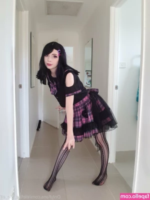 elefire_the_elf [ elefire-the-elf ] - 2 days til my next brand new content comes out   Drop me a DM with