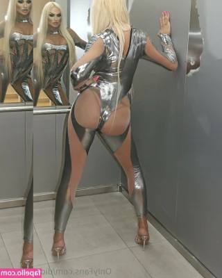 didatransgirl - Taboo shows are so fun! Have you ever been to one? This is what I got