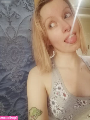 einfachsonina - Boobs  Happy Tuesday
