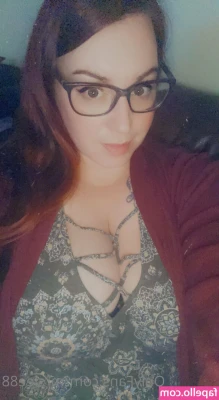 mrslee88 - Cum on my perky tits