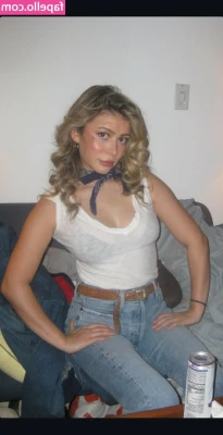 Genevieve Hannelius [ genevieve-hannelius ] - Y volvemos a la programación habitual, ya casi acabamos con esta