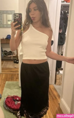 Genevieve Hannelius [ genevieve-hannelius ] - I literally spent the New Years getting the shiit fuckked outta me 